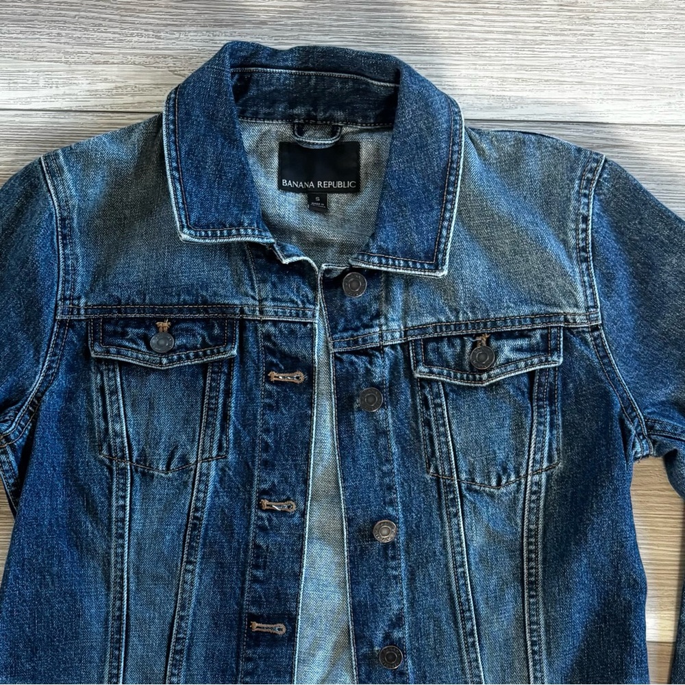 BANANA REPUBLIC premium demin jean jacket, women's size small